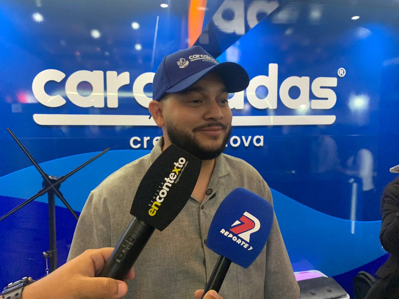 Carcajadas celebra su 31 aniversario con el lanzamiento de su nueva línea de stands corporativos
