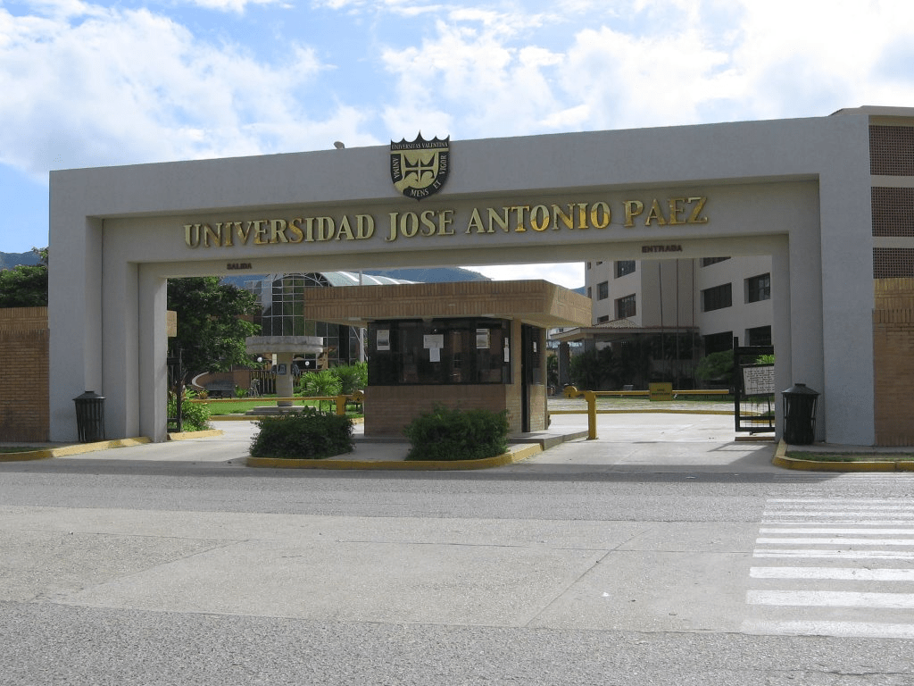 UJAP impulsa la formación odontológica con nuevas áreas clínicas de&nbsp;postgrado