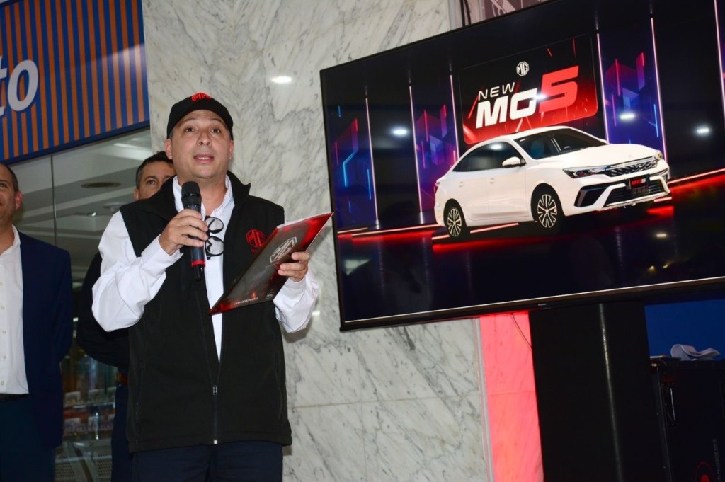 MG presentó su nuevo modelo MG5 y el innovador Plan Asegúrate con&nbsp;500