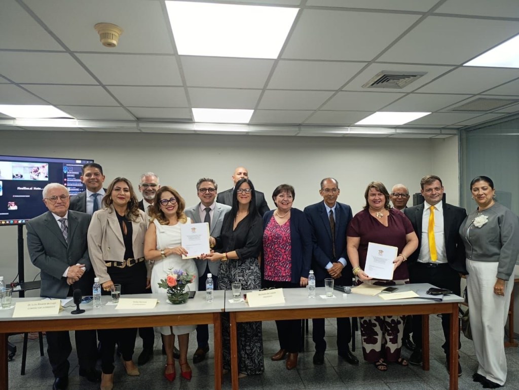 Cámara Gastronómica de Carabobo consigna documento base para impulsar Ley de Gastronomía